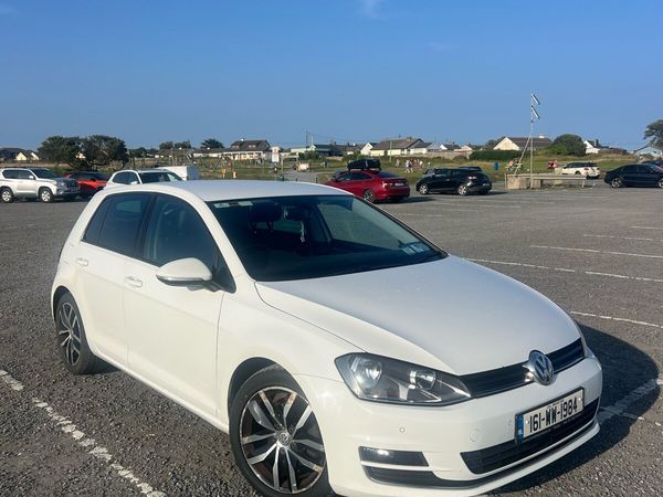 Volkswagen Golf Estate, Diesel, 2016, White