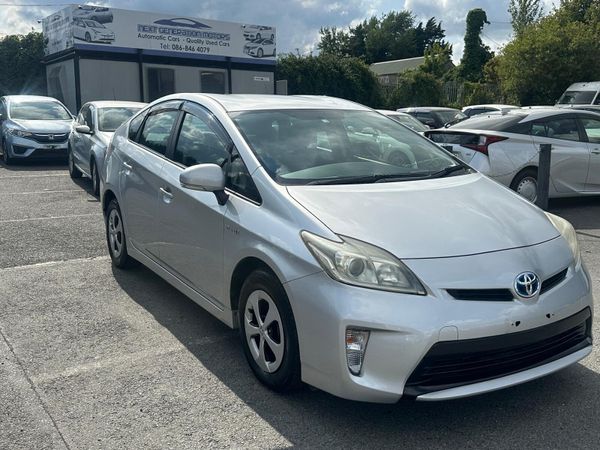 Toyota Prius Hatchback, Petrol Hybrid, 2012, Silver