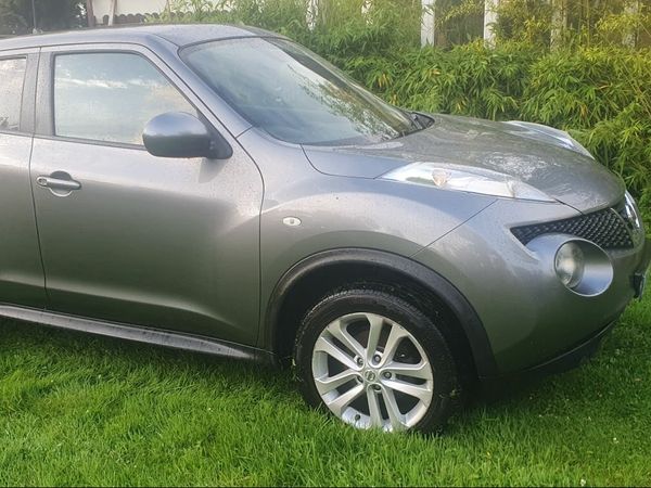 Nissan Juke SUV, Diesel, 2012, Grey