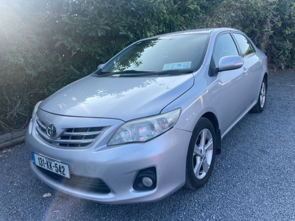 Toyota Corolla Saloon, Diesel, 2013, Silver