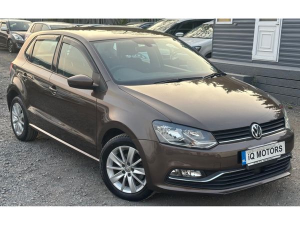 Volkswagen Polo Hatchback, Petrol, 2014, Brown