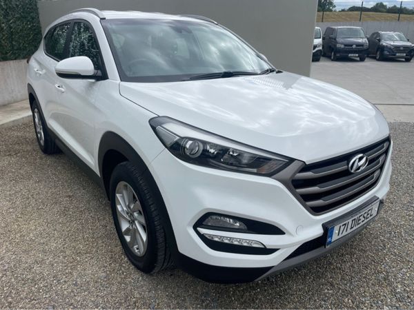 Hyundai Tucson SUV, Diesel, 2017, White