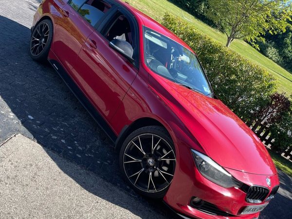 BMW 3-Series Saloon, Diesel, 2014, Red
