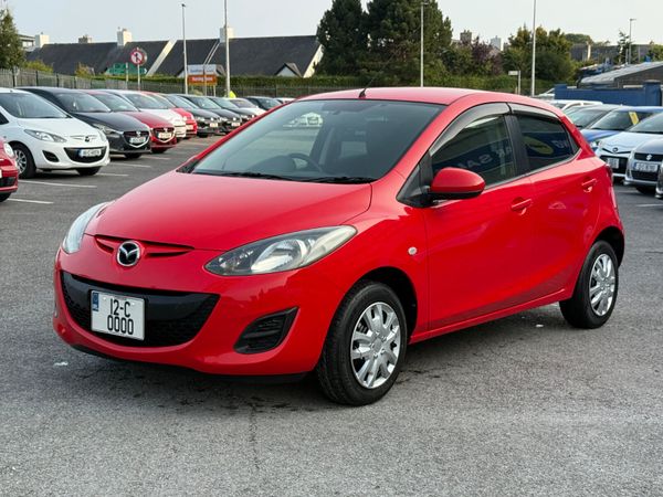 Mazda Demio Hatchback, Petrol, 2012, Red