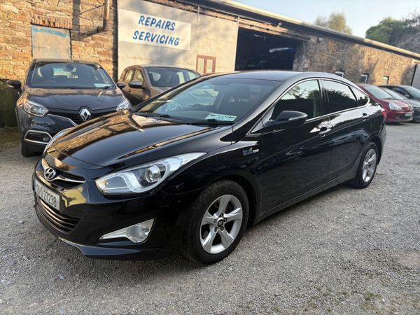 Hyundai i40 Saloon, Diesel, 2013, Black