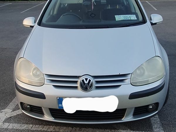 Volkswagen Golf Hatchback, Petrol, 2005, Silver