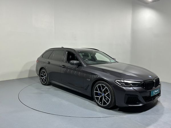 BMW 5-Series Estate, Petrol Plug-in Hybrid, 2021, Grey