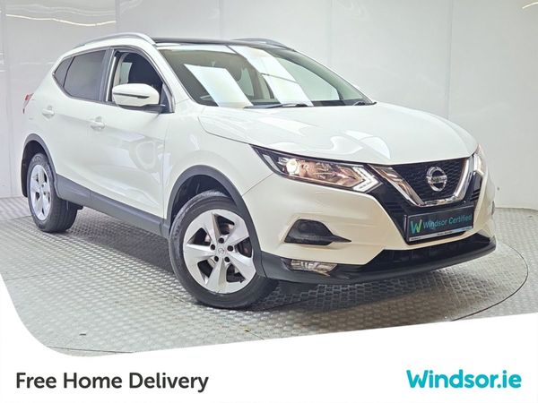 Nissan Qashqai MPV, Petrol, 2020, White