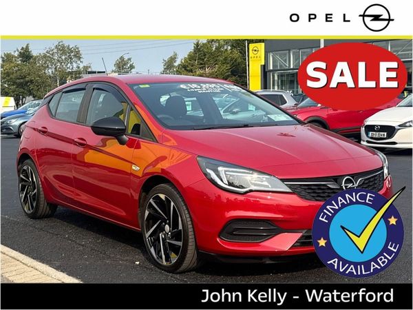 Opel Astra Hatchback, Diesel, 2021, Red