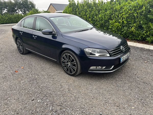 Volkswagen Passat Saloon, Diesel, 2013, Blue