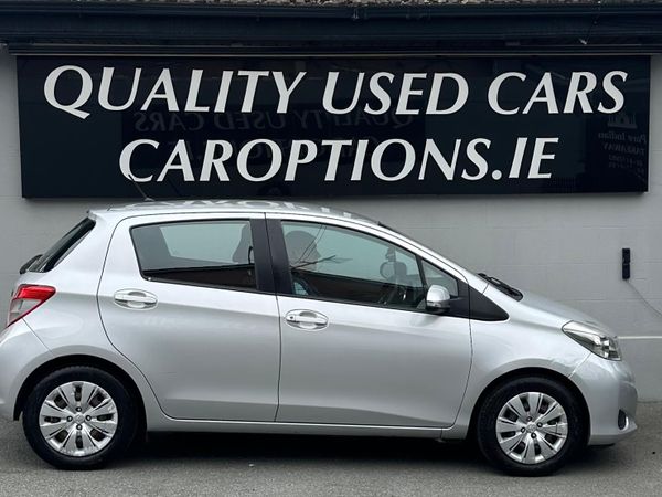Toyota Yaris Hatchback, Petrol, 2013, Silver