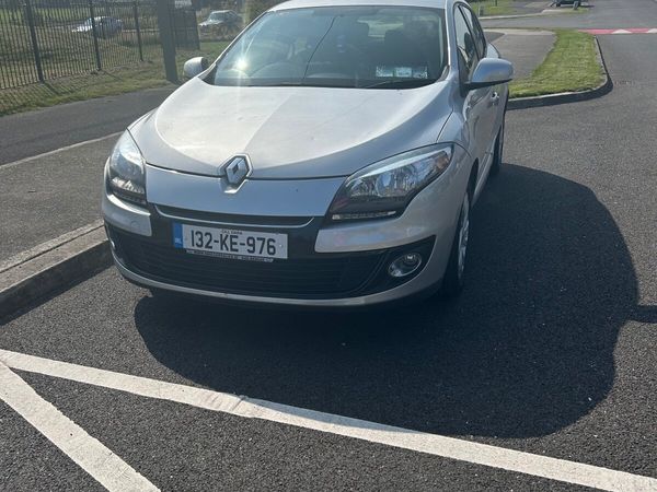 Renault Megane Hatchback, Diesel, 2013, Silver