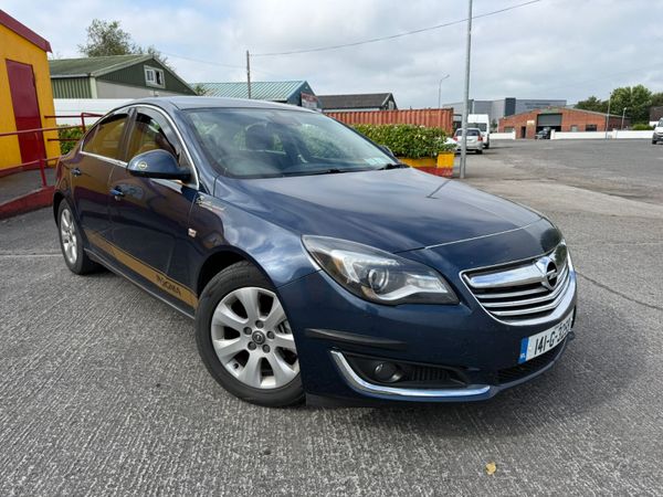 Opel Insignia Saloon, Diesel, 2014, Blue