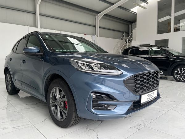 Ford Kuga SUV, Petrol Hybrid, 2022, Blue