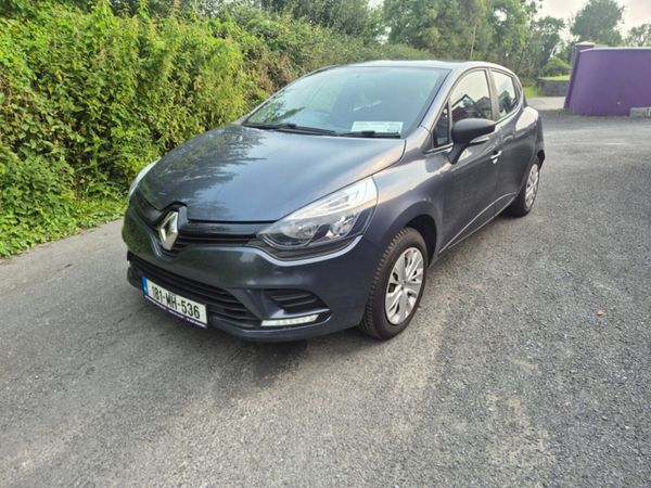 Renault Clio Hatchback, Petrol, 2018, Grey