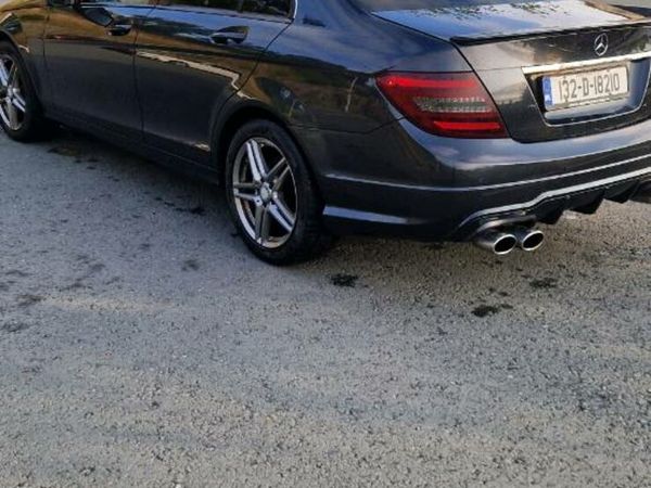 Mercedes-Benz C-Class Saloon, Diesel, 2013, Black