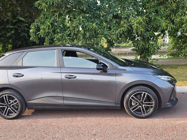 MG MG4 Hatchback, Electric, 2023, Grey