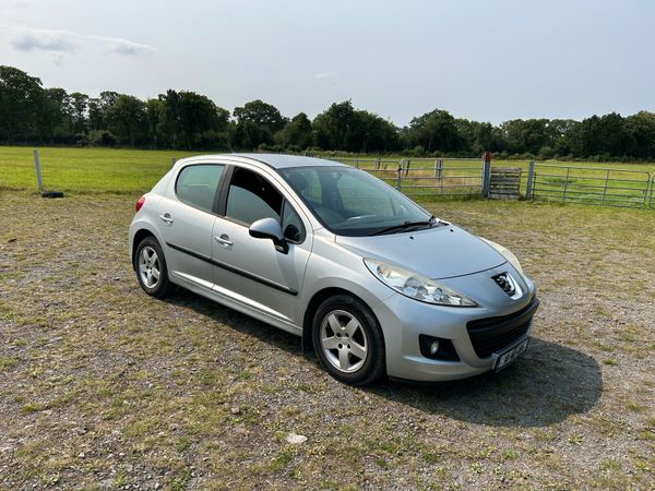 Peugeot 207 Hatchback, Diesel, 2010, Grey