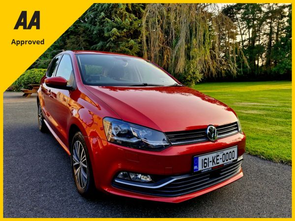 Volkswagen Polo Hatchback, Petrol, 2016, Red