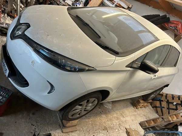 Renault Zoe Hatchback, Electric, 2013, White