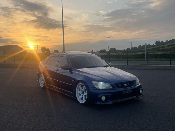 Lexus IS Saloon, Petrol, 2003, Blue