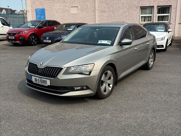 Skoda Superb Hatchback, Diesel, 2016, Beige
