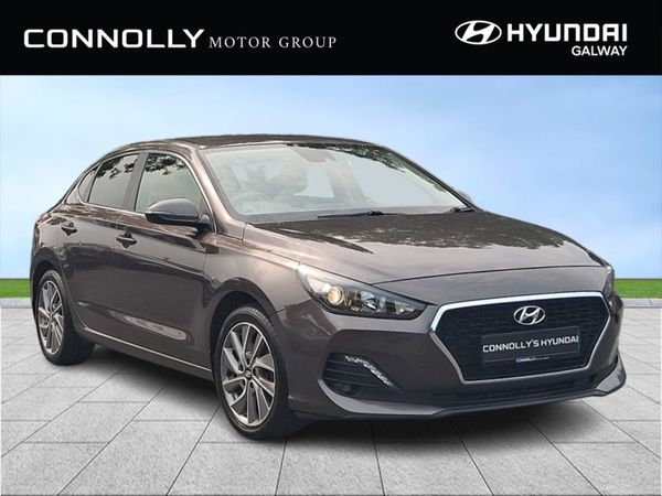 Hyundai i30 Hatchback, Diesel, 2020, Brown