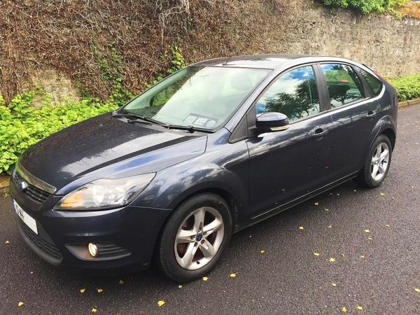 Ford Focus Hatchback, Diesel, 2010, Grey