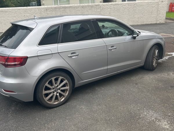 Audi A3 Hatchback, Diesel, 2018, Grey