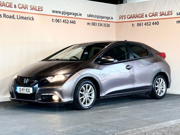 Honda Civic Hatchback, Diesel, 2012, Beige