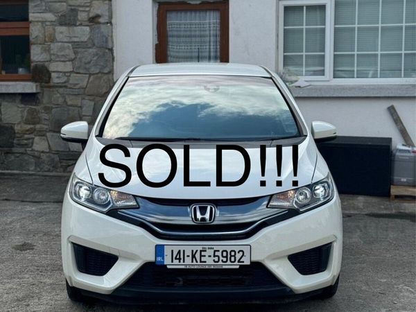 Honda Fit Hatchback, Petrol Hybrid, 2014, White