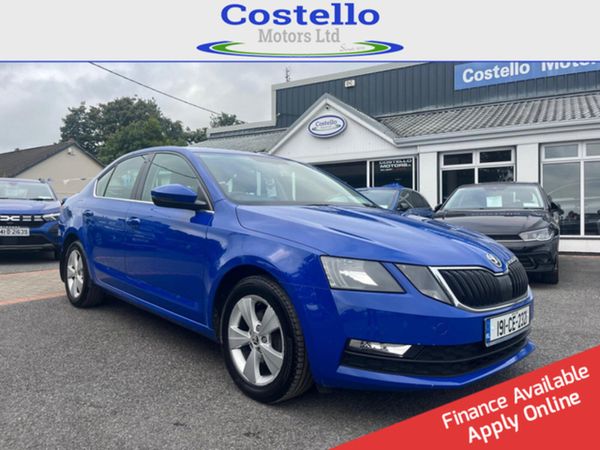 Skoda Octavia Hatchback, Diesel, 2019, Blue