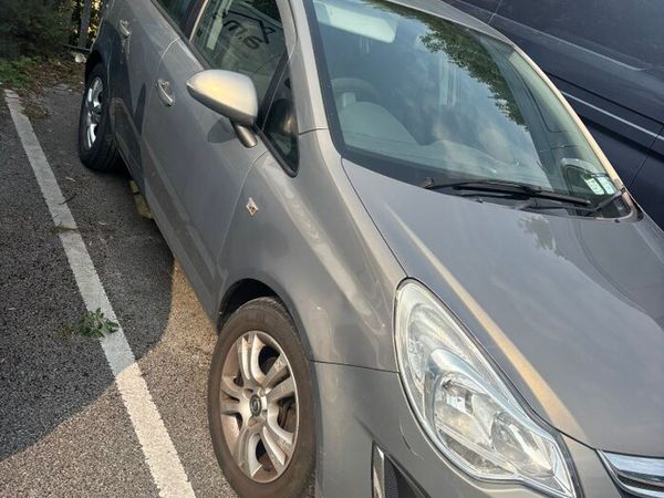 Opel Corsa Hatchback, Petrol, 2012, Brown