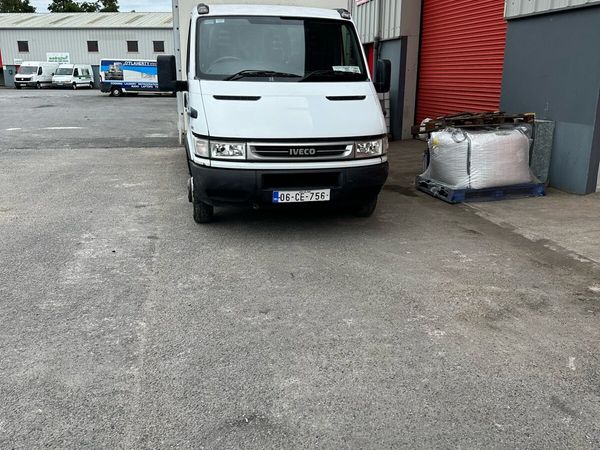 Iveco Unknown Chassis Cab, Diesel, 2006, White