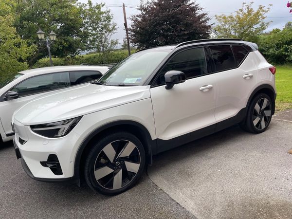 Volvo XC40 Estate/Jeep, Electric, 2023, White
