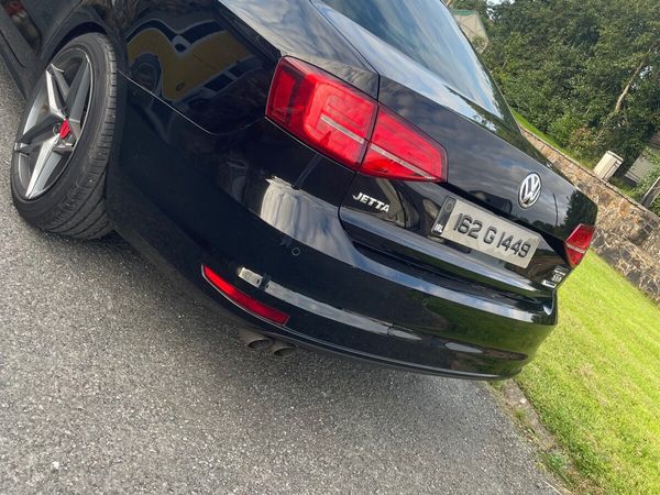 Volkswagen Jetta Saloon, Diesel, 2016, Black