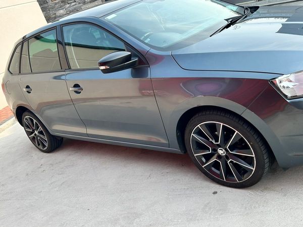 Skoda Rapid Hatchback, Diesel, 2016, Grey