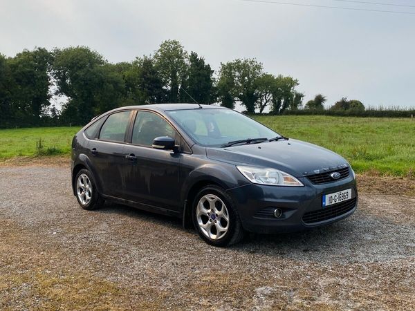 Ford Focus Hatchback, Diesel, 2010, Grey