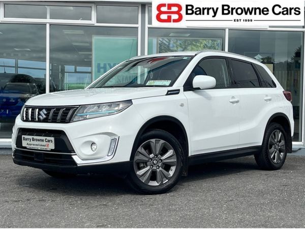 Suzuki Vitara SUV, Petrol Hybrid, 2023, White