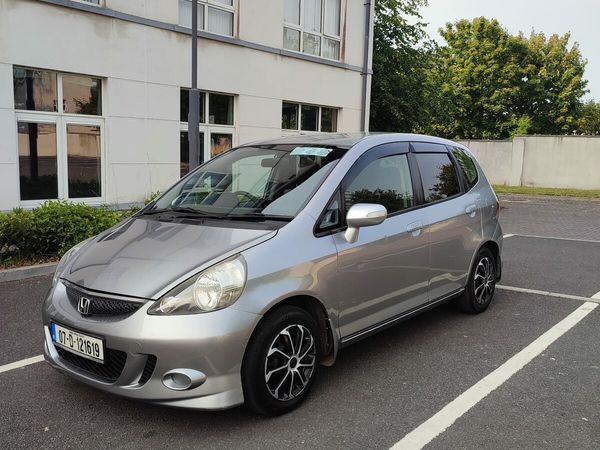 Honda Fit Hatchback, Petrol, 2007, Grey