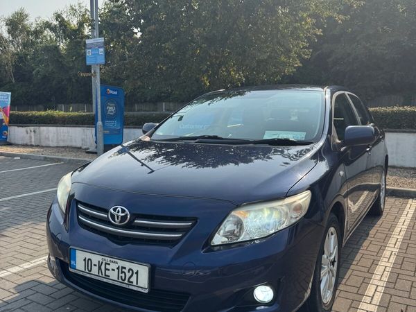 Toyota Corolla Saloon, Petrol, 2010, Blue