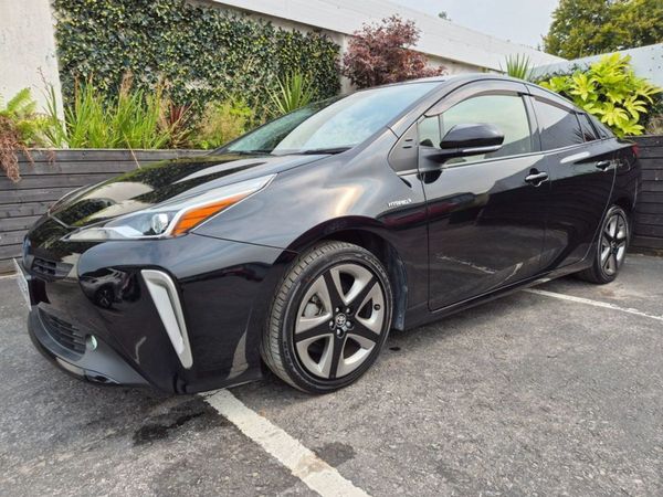 Toyota Prius Saloon, Hybrid, 2020, Black