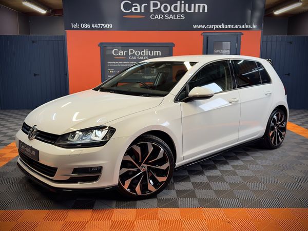 Volkswagen Golf Hatchback, Petrol, 2016, White