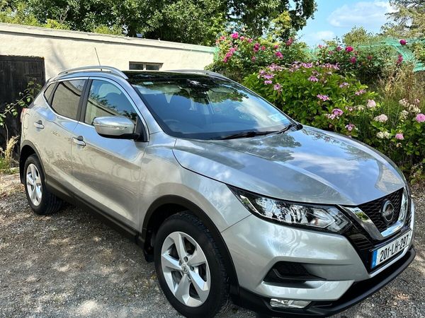 Nissan Qashqai MPV, Petrol, 2020, Grey