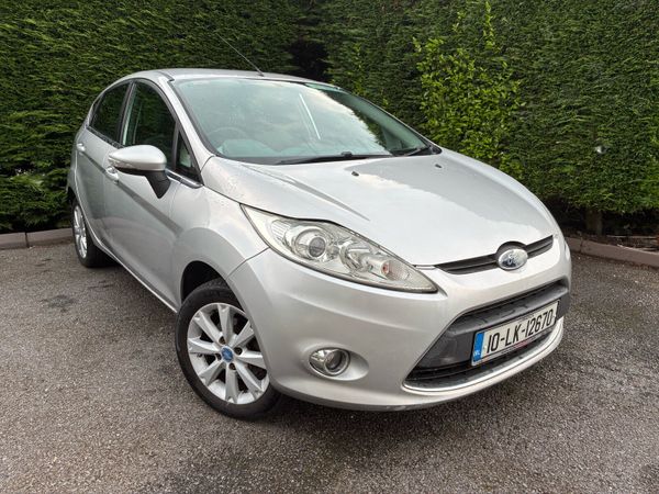 Ford Fiesta Hatchback, Petrol, 2010, Silver