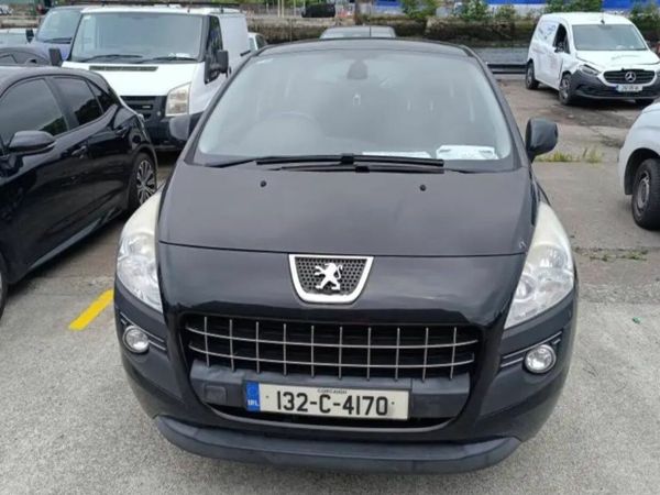 Peugeot 3008 MPV, Diesel, 2013, Black