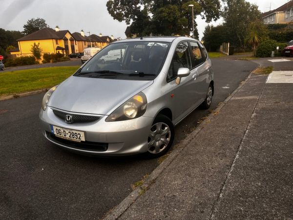 Honda Jazz Hatchback, Petrol, 2006, Silver