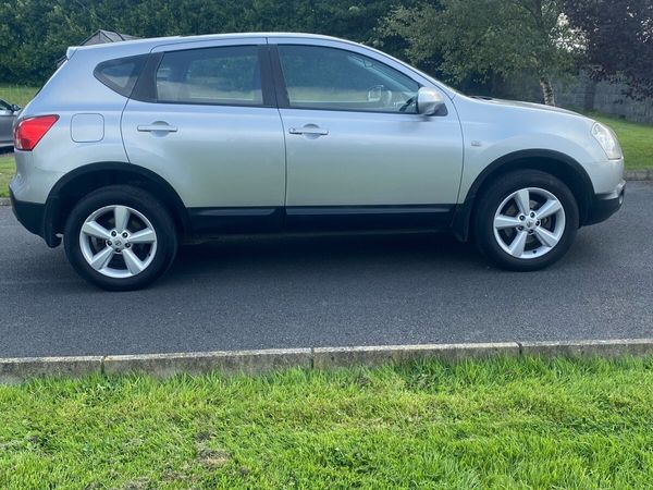 Nissan Qashqai Hatchback, Petrol, 2007, Silver