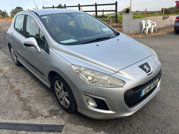 Peugeot 308 Hatchback, Diesel, 2012, Silver