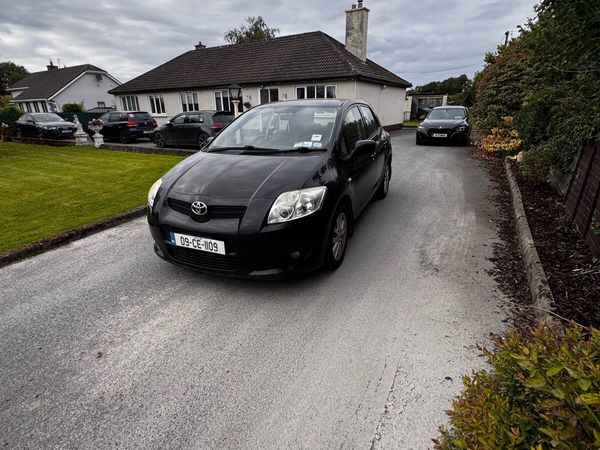 Toyota Auris Hatchback, Petrol, 2009, Black
